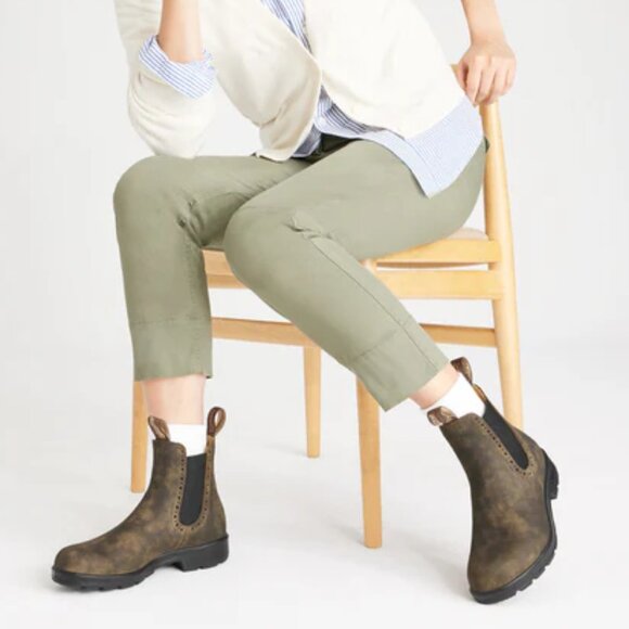 Blundstone Rustic Brown Original Boots - Picture 2 of 11